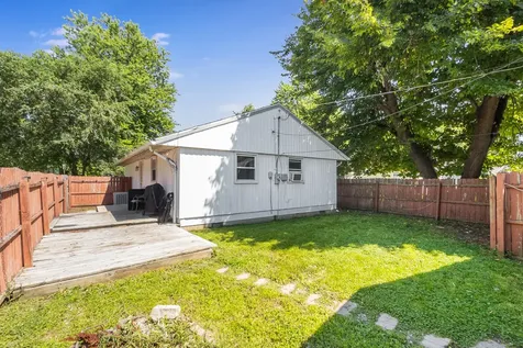 411 South Fulton Avenue Bradley IL 60915