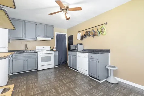 411 South Fulton Avenue Bradley IL 60915