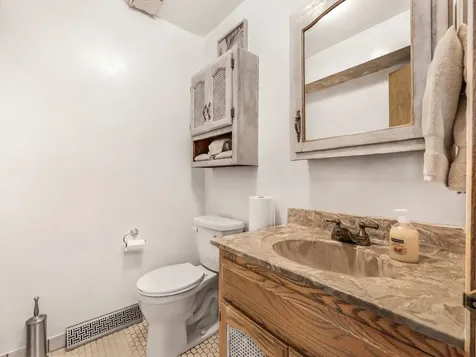 3615 North Pacific Avenue Chicago IL 60634