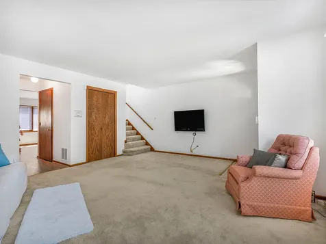 3615 North Pacific Avenue Chicago IL 60634