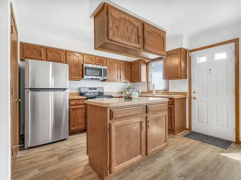 3615 North Pacific Avenue Chicago IL 60634