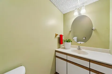 4691 Huntington Boulevard Hoffman Estates IL 60192