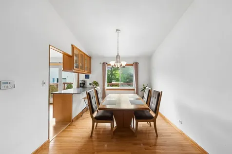 4691 Huntington Boulevard Hoffman Estates IL 60192