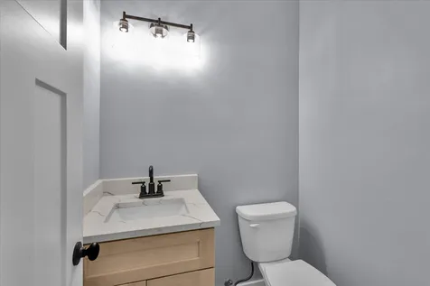 2080 Waters Edge Drive Minooka IL 60447
