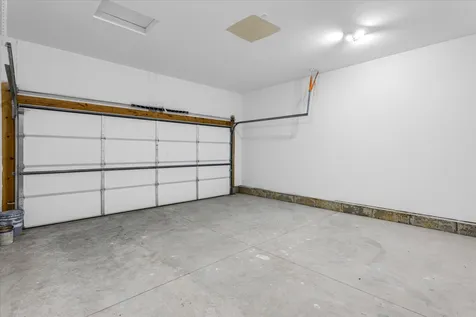 2080 Waters Edge Drive Minooka IL 60447
