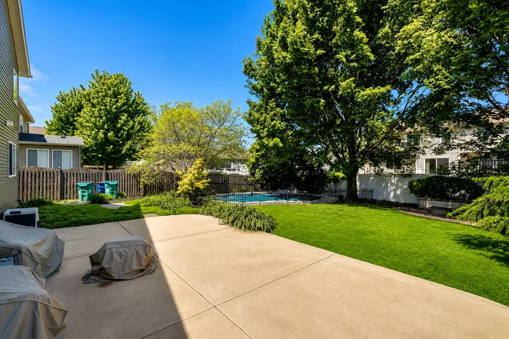 7705 Boxwood Lane Plainfield IL 60586