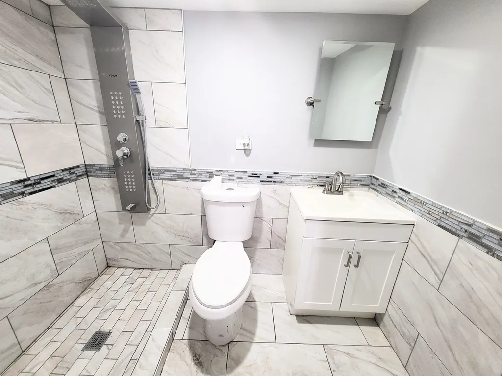 11419 South Prairie Avenue Chicago IL 60628