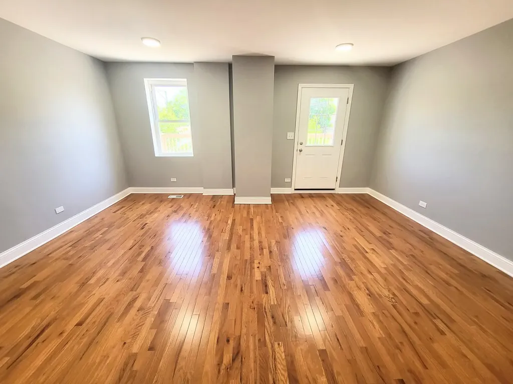 11419 South Prairie Avenue Chicago IL 60628