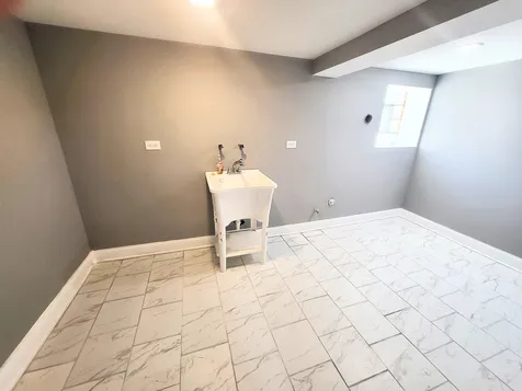 11419 South Prairie Avenue Chicago IL 60628