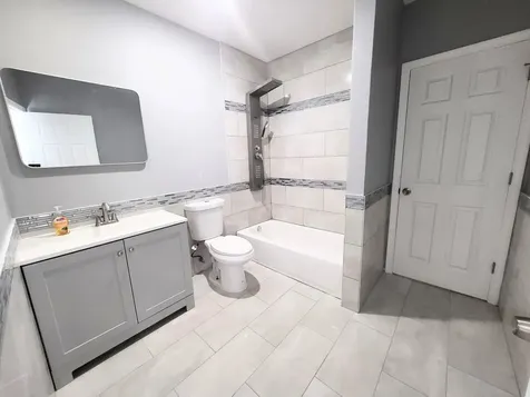 11419 South Prairie Avenue Chicago IL 60628