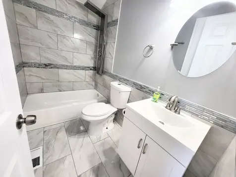 11419 South Prairie Avenue Chicago IL 60628