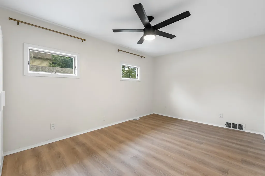268 North Bonnie Brae Avenue Elmhurst IL 60126