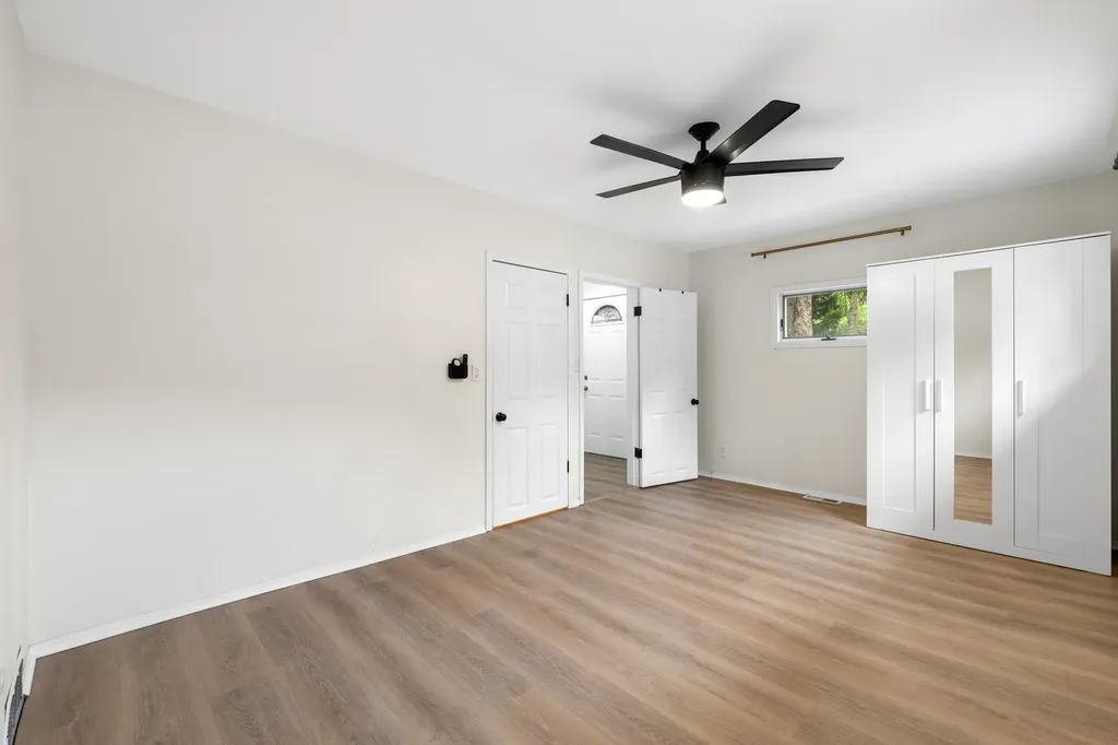 268 North Bonnie Brae Avenue Elmhurst IL 60126