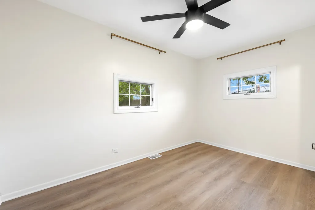 268 North Bonnie Brae Avenue Elmhurst IL 60126