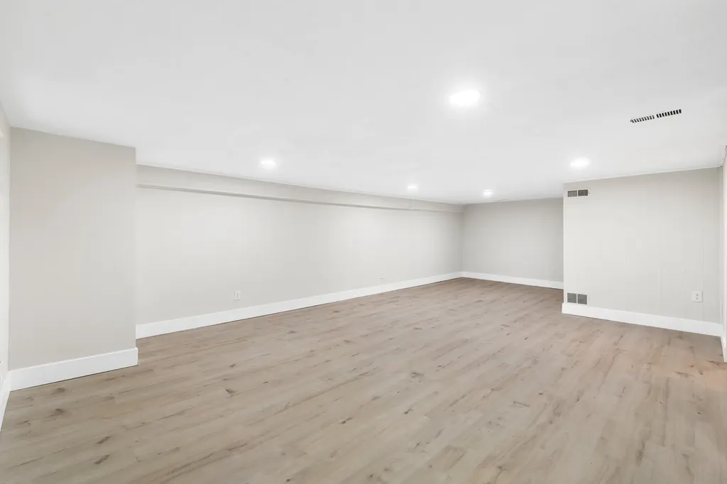 268 North Bonnie Brae Avenue Elmhurst IL 60126