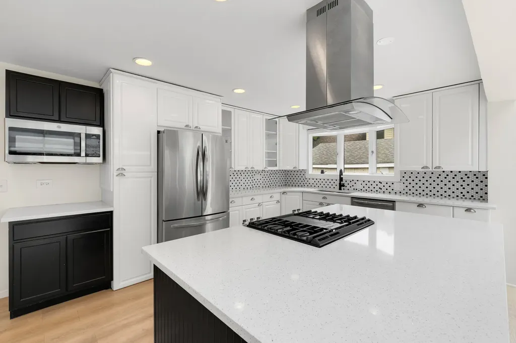 268 North Bonnie Brae Avenue Elmhurst IL 60126
