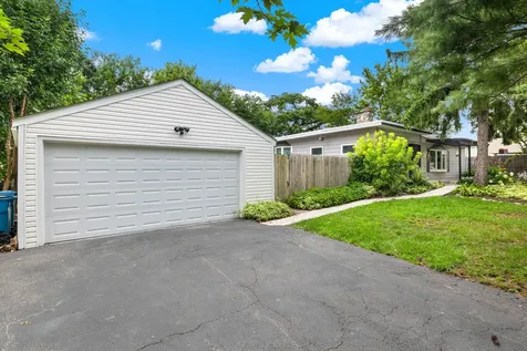 268 North Bonnie Brae Avenue Elmhurst IL 60126