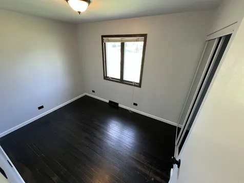 1 Shell Court Oswego IL 60543
