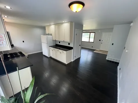 1 Shell Court Oswego IL 60543