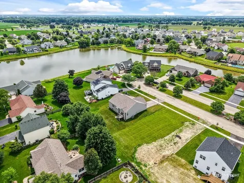 1209 Oakmont Court Sandwich IL 60548