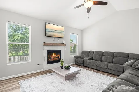 1209 Oakmont Court Sandwich IL 60548