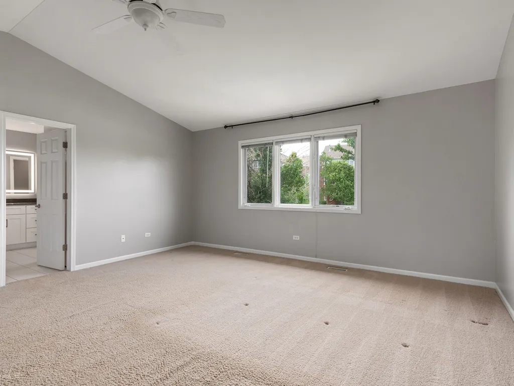 9430 Debbie Lane Orland Park IL 60467