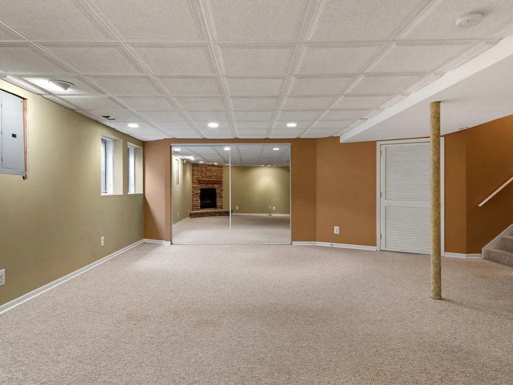 9430 Debbie Lane Orland Park IL 60467