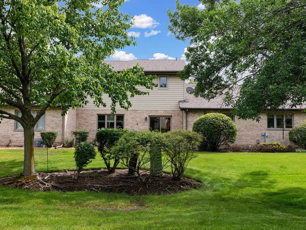 9430 Debbie Lane Orland Park IL 60467