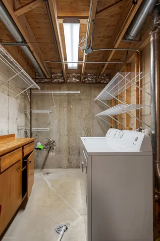 9430 Debbie Lane Orland Park IL 60467