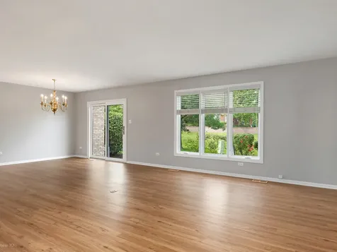 9430 Debbie Lane Orland Park IL 60467