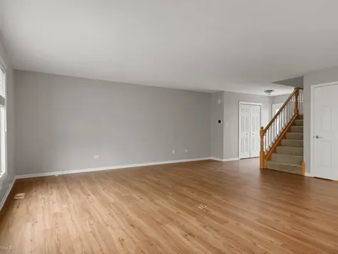 9430 Debbie Lane Orland Park IL 60467