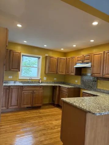 2322 Wallace Avenue North Chicago IL 60064
