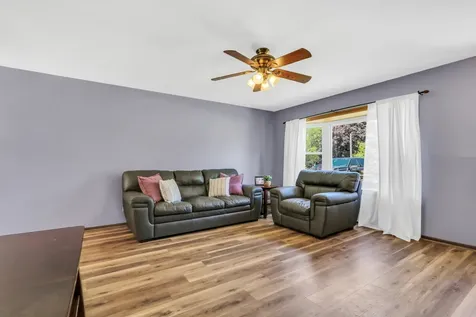 2420 South East Thornwood Drive Lindenhurst IL 60046