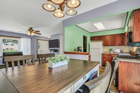 2420 South East Thornwood Drive Lindenhurst IL 60046
