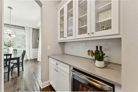 404 West Olive Street Arlington Heights IL 60004