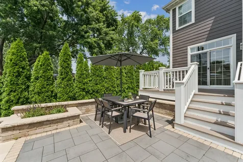 404 West Olive Street Arlington Heights IL 60004