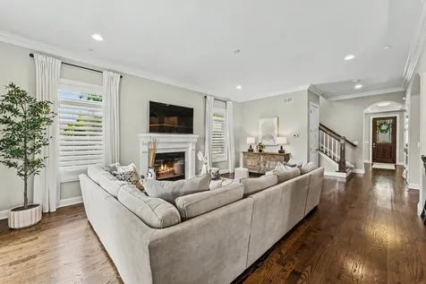 404 West Olive Street Arlington Heights IL 60004