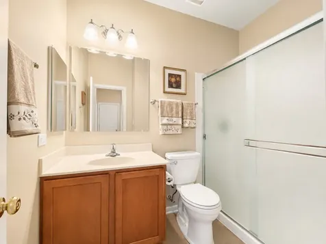 432 Bluegrass Parkway Oswego IL 60543