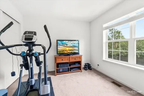 432 Bluegrass Parkway Oswego IL 60543