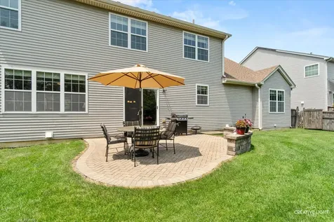432 Bluegrass Parkway Oswego IL 60543