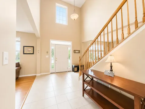 432 Bluegrass Parkway Oswego IL 60543