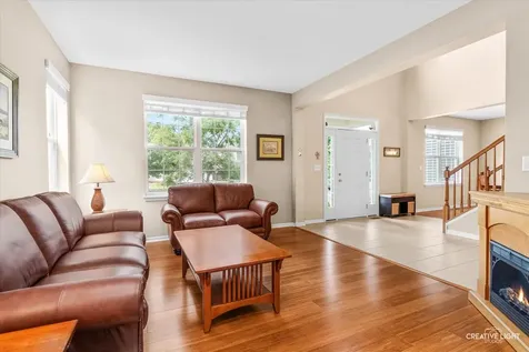 432 Bluegrass Parkway Oswego IL 60543