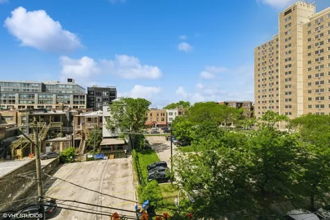 3232 North Halsted Street Chicago IL 60657