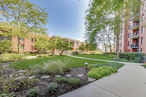 3232 North Halsted Street Chicago IL 60657