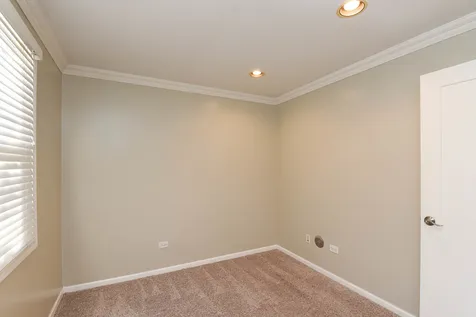 1000 North Crosby Street Chicago IL 60610