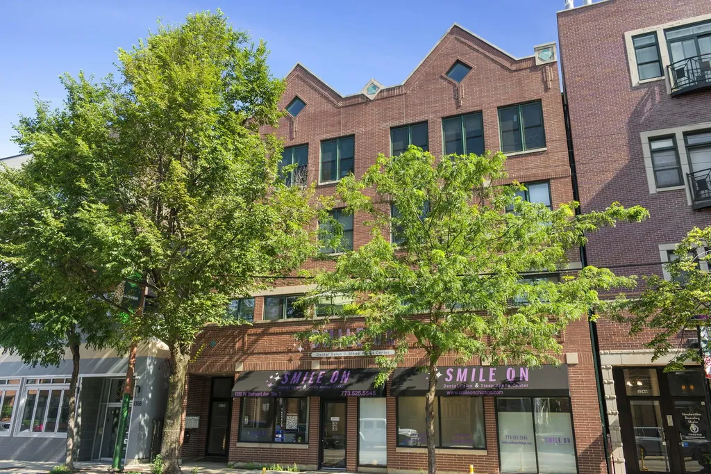 1350 West Belmont Avenue Chicago IL 60657