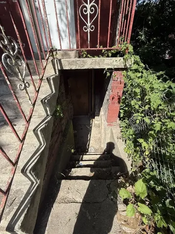 5242 South Morgan Street Chicago IL 60609