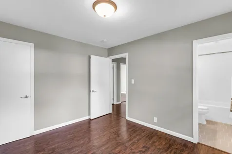 2103 Burlison Drive Urbana IL 61801