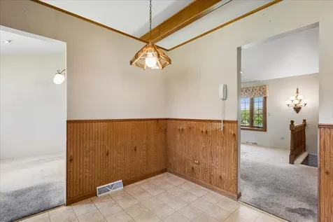 28771 W Park Drive Barrington IL 60010