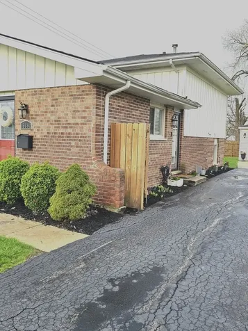 15362 7TH Avenue Phoenix IL 60426